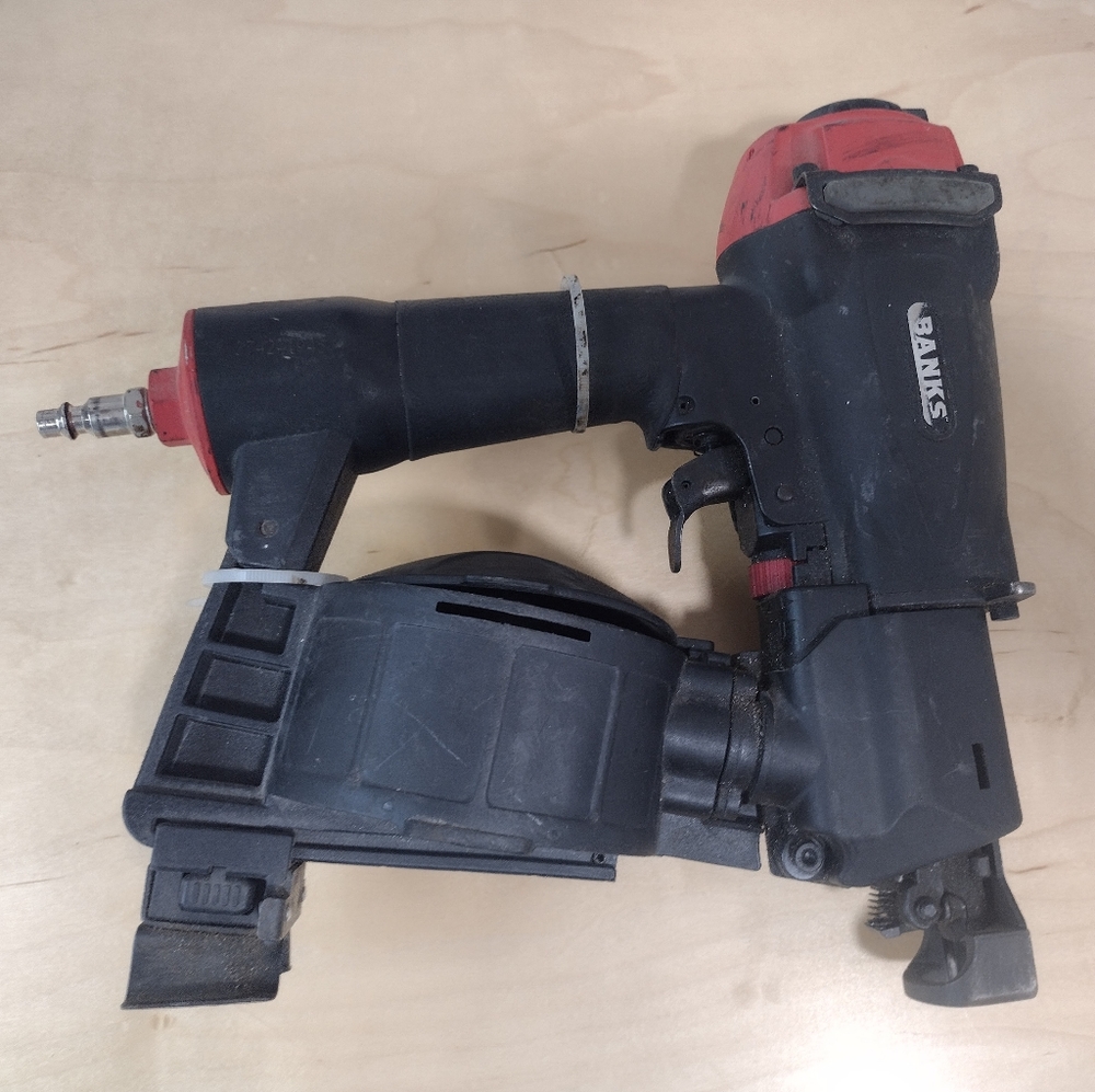 Banks Coil Roofing Nail gun